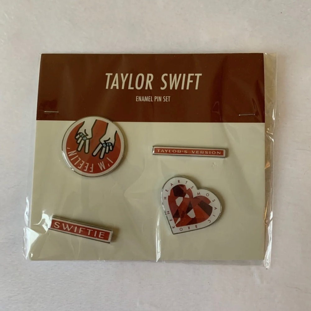 Taylor Swift Mosaic Broken Hearts Pin Set